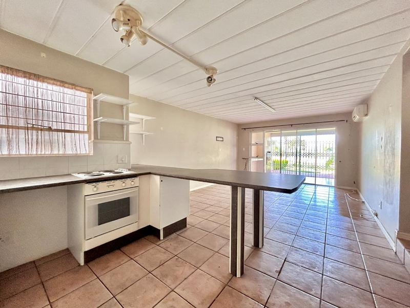 3 Bedroom Property for Sale in Caribbean Beach Club North West